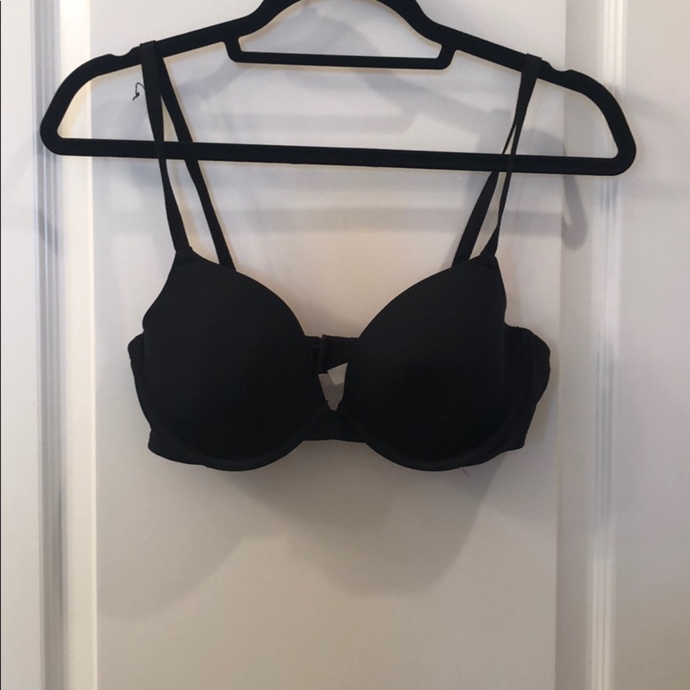 Pink Victoria’s Secret Lightly Lined Bra